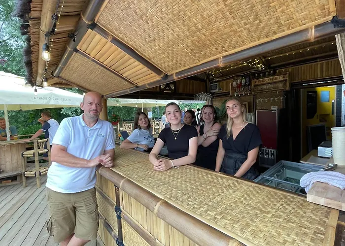 Tonneau Herbergement Insolite Au Camping Des Nieres
